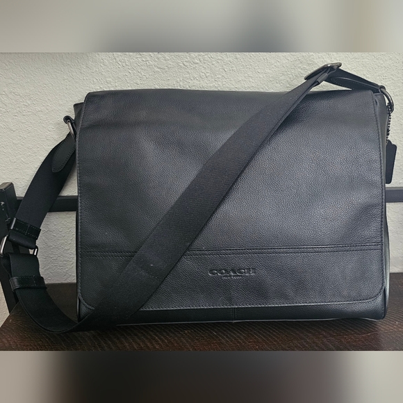Coach unisex tech messenger bag - Picture 1 of 8